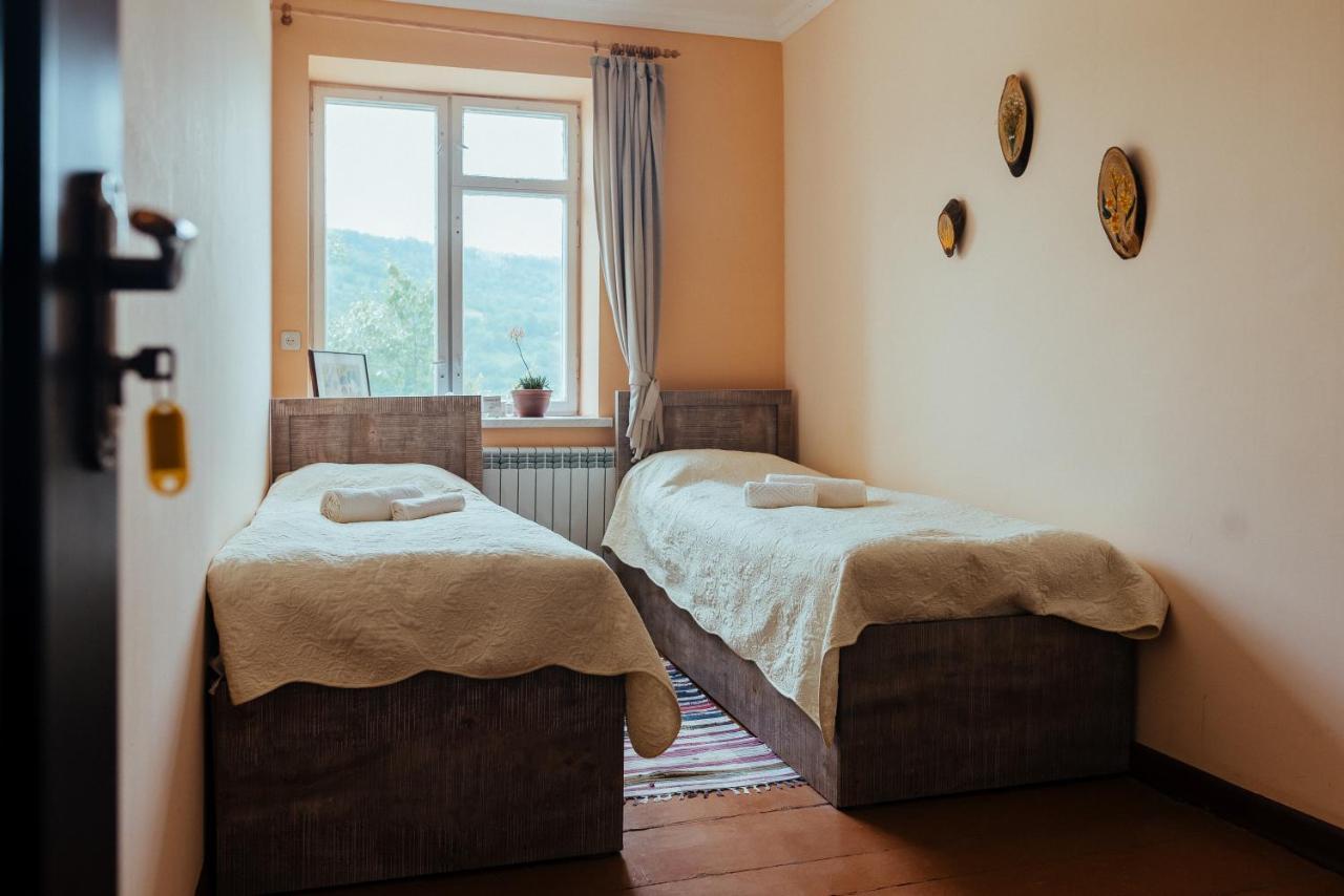 Chamich Guesthouse Debed Εξωτερικό φωτογραφία