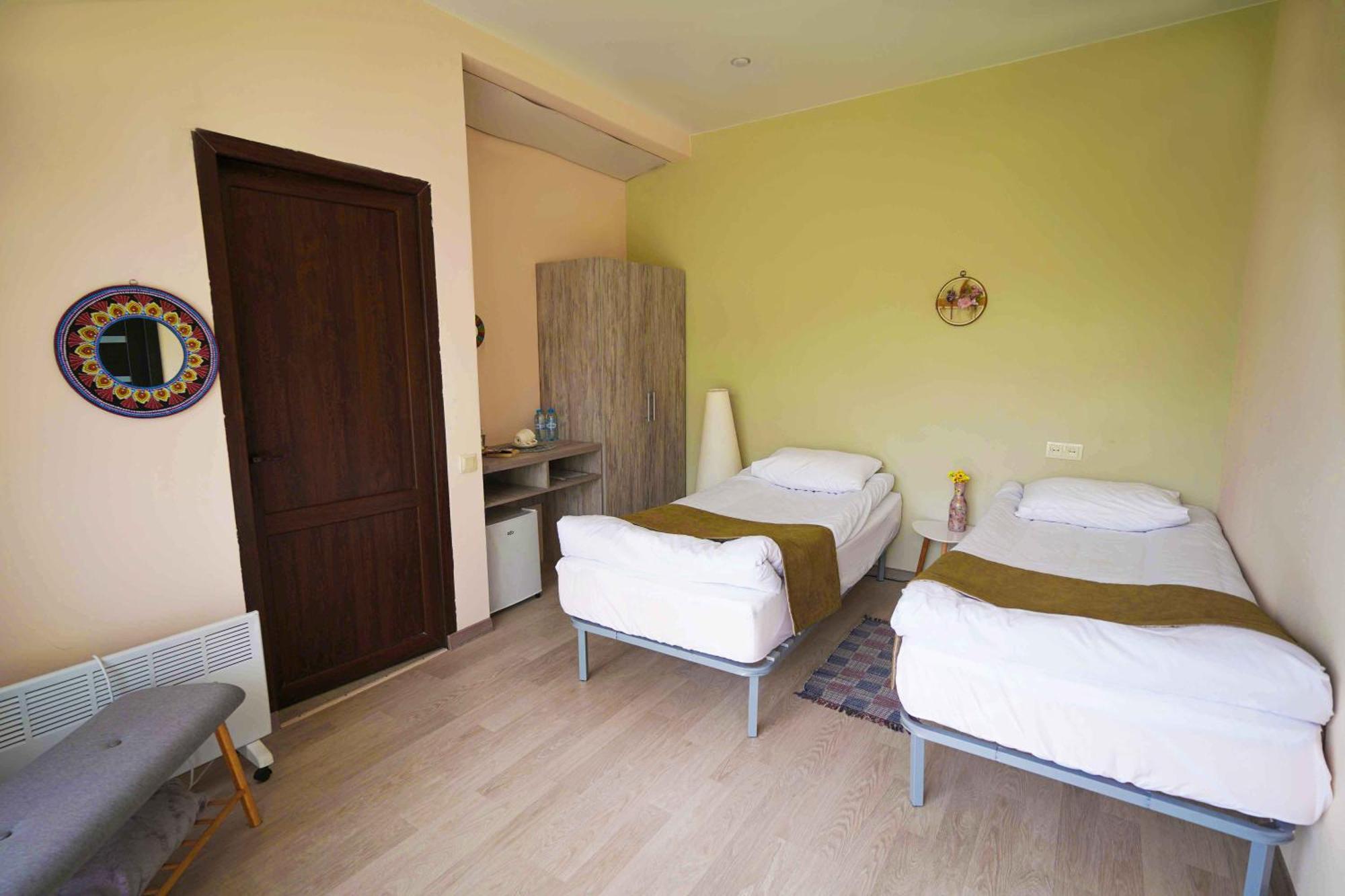 Chamich Guesthouse Debed Δωμάτιο φωτογραφία